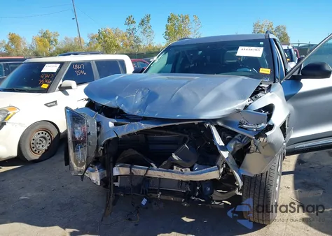 2023 Ford Explorer Xlt z USA, uszkodzony, nr VIN 1FMSK8DH4PGB30507